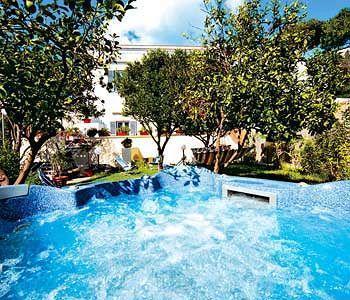Giusto 3* Barano dʼIschia