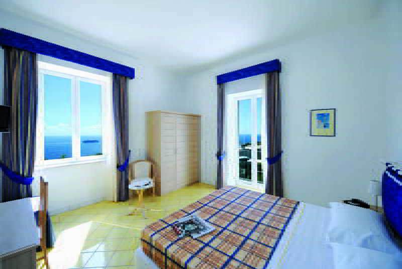 Giusto Hotel 3*